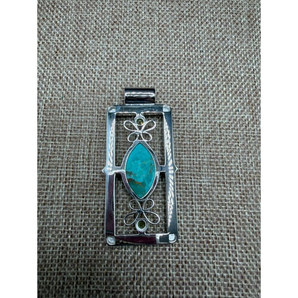 Jay King Sterling Silver Turquoise & Peridot Inlay Pendant – Collector’s Estate